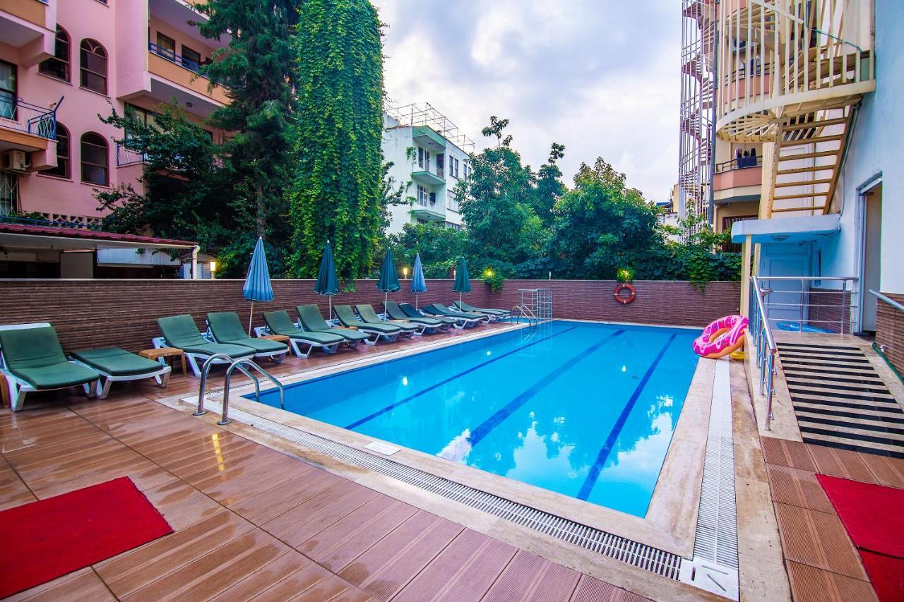 Kleopatra Blue Hawai Hotel อลันยา ภายนอก รูปภาพ